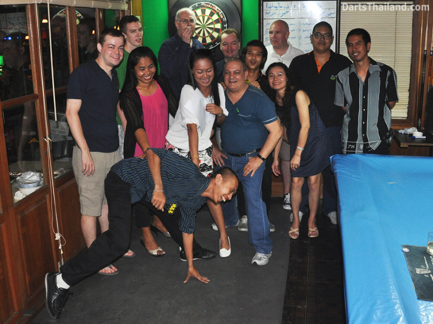 darts-photos-bangkok-thailand-darts-players-darts--leagues-photos-21_june_2011_002