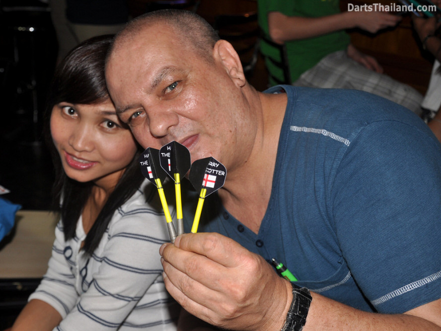 darts-photos-bangkok-thailand-darts-players-darts--leagues-photos-21_june_2011_003