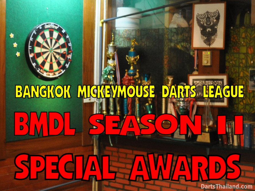 dt1861_party_photo_bmdl_bangkok_mickey_mouse_darts_league_moonshine_sukhumvit_soi_22