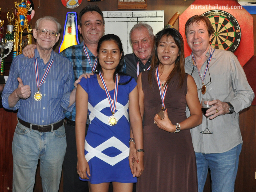 dt2166_lsdl_hall_of_fame_lower_sukhumvit_darts_league_bangkok